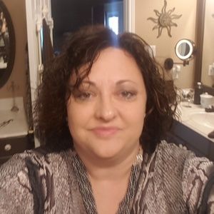 Meet your Posher, Stacy